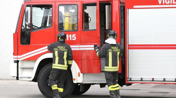 Incendiu la un hotel din Italia în mijlocul nopții: 50 de persoane au fost evacuate, autoritățile în alertă!