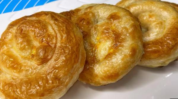 Rețeta secretă a plăcintelor tradiționale românești – Gustul copilăriei în fiecare îmbucătură!