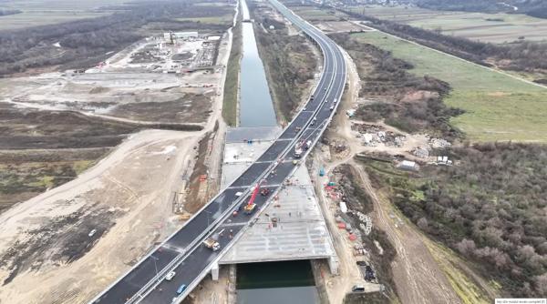 Se mai deschid 15 kilometri din autostrada Sibiu-Pitești, cu 8 luni înainte de termen