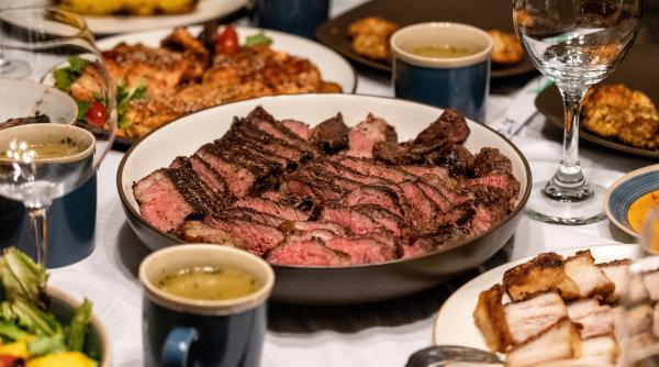 Cum să gătești corect o vită suculentă cu legume