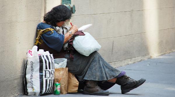 „Vreau doar o casă și un viitor”. Povestea emoționantă a unei românce fără adăpost din Italia care luptă pentru un nou început