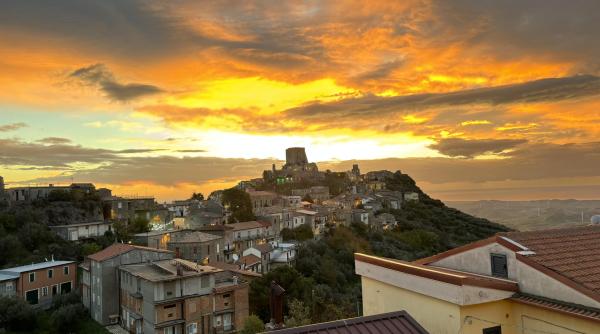 Primarul unui sat le-a interzis locuitorilor să se mai îmbolnăvească pe fondul lipsei de asistență medicală