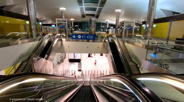 Sportiv român „uitat” de echipă în aeroport în Dubai, la întoarcerea în țară