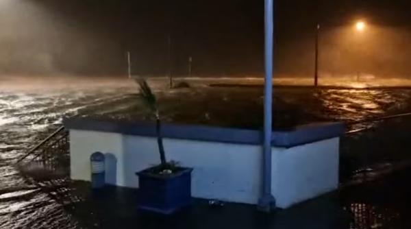 Furtuna Eowyn a făcut ravagii în Marea Britanie: Sute de mii de locuinţe fără electricitate