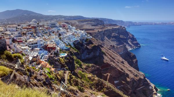 MAE, atenţionare de călătorie în Grecia: Activitate seismică în Santorini