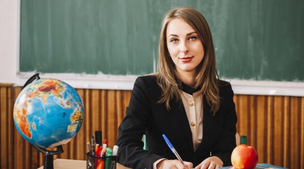 O româncă spune ce salarii au profesorii din Germania. Diferență uriașă față de România