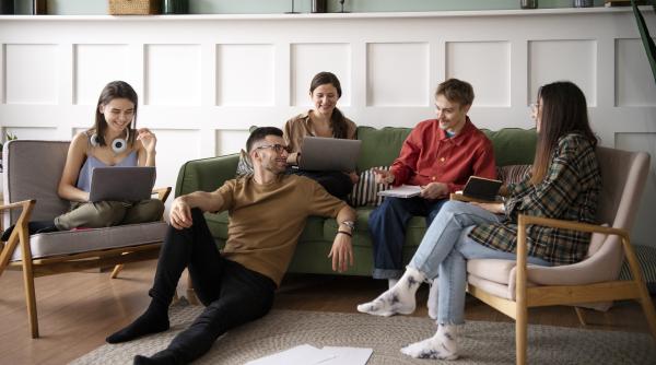 Tot mai mulți tineri din Germania ies... la pensie. Ce este "micropensia" și cum Generația Z răstoarnă întreg sistemul