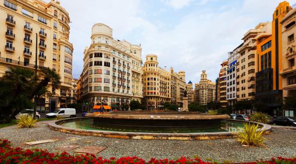 Ce se întâmplă în Valencia? Chiriile aproape s-au dublat în ultimii 5 ani