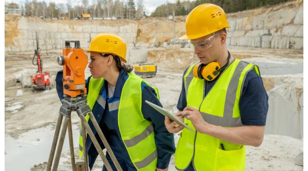 Ce a observat la muncitorii români un șef de echipă din Germania, după 12 ani pe șantiere: "Toți fac același lucru"