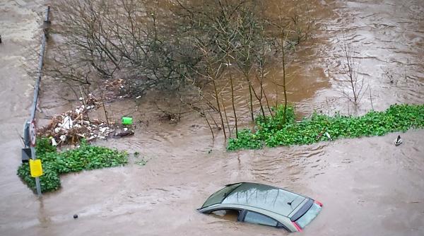 MAE, atenţionare de călătorie în Spania: Cod portocaliu de vreme rea