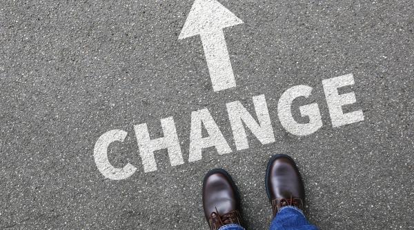 Horoscop 4 aprilie 2025: Schimbare importantă pentru o zodie; Berbec, ai încredere în intuiția ta - previziuni complete