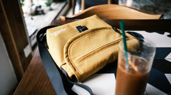 Capcana genții: Cum au fost înșelate mai multe restaurante de o bandă de clienți falși