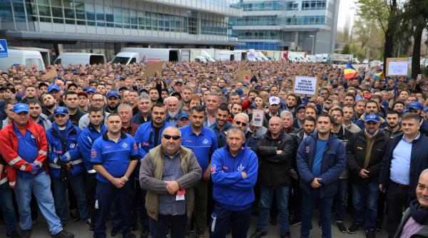 O companie prezentă și în România concediază 20 000 de curieri. Criza a atins-o profund 