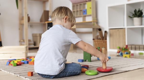 Toxiinfecție alimentară la o grădiniță din București, copiii au ajuns la spital. Ce a descoperit Piedone la control 