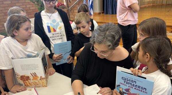 De la manuale cărate cu valiza, la clase pline de copii: Școala Românească din Cipru, locul unde dorul de țară prinde glas (partea 2)