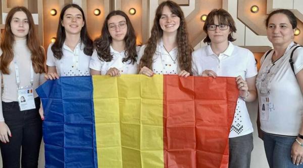 Patru eleve românce au cucerit Europa: Trei medalii de argint și una de bronz la Olimpiada Europeană de Informatică pentru Fete