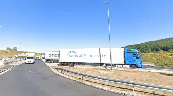 Încă un șofer român găsit mort în cabina TIR-ului, în parcare în Germania. Al patrulea caz în acest an