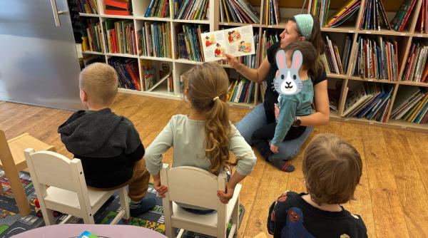 Povești românești în inima Europei: Biblioteca Prichindeilor din Praga, o rețea vie a limbii române pentru copiii din diaspora