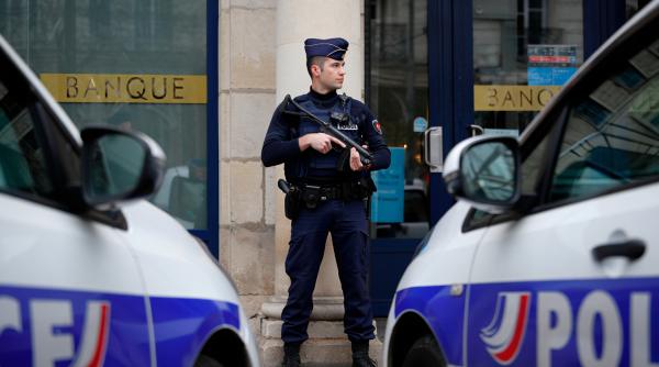 Românul căutat în Franța pentru jaf armat, prins în țară