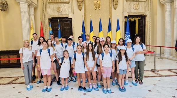 Reportaj: Școala de Limba Română „Dacia” din Atena, locul unde copiii românilor redescoperă limba și cultura părinților lor