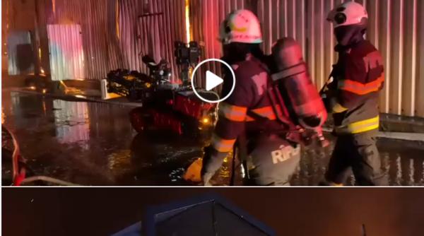 Incendiu uriaș la Dragonul Roșu. Au ars aproape 4.000 mp