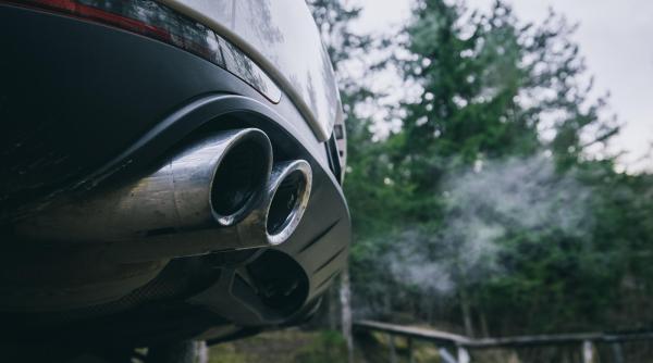 Germania presează UE să permită vânzarea de mașini cu motoare pe combustie și după 2035