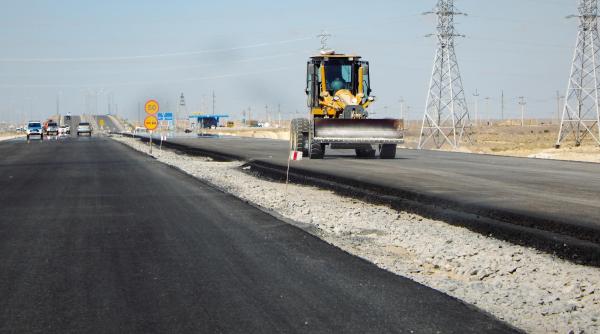 Un nou tip de asfalt fabricat în Spania revoluționează construcția de drumuri: este fabricat din grâu și rezistă la fisuri