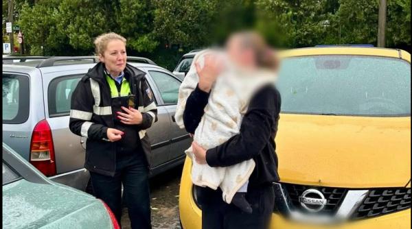 Bebeluș de 9 luni blocat în mașină, salvat de polițiștii locali din Sectorul 6