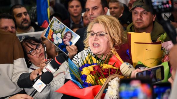 Diana Șoșoacă, pusă sub acuzare pentru 11 infracțiuni. Și-a ieșit din minți la Parchetul General: "Vă trimit la canal pe toți"