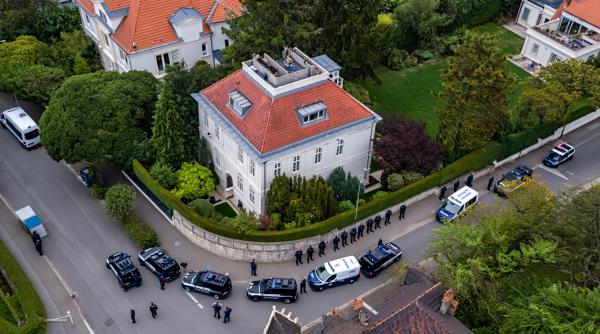 Un celebru avocat din Austria a ajuns la închisoare, după ce un afacerist român i-a promis că-l face dezvoltator imobiliar 