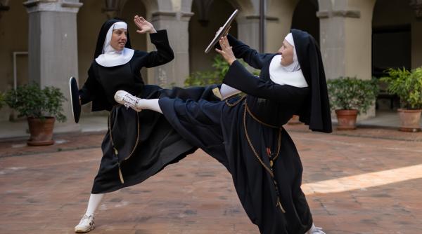 Călugărițele dintr-o mănăstire din Italia organizează cursuri de autoapărare