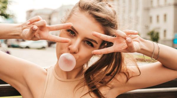 Horoscop 28 noiembrie 2025: Taurii se răsfață, Capricorn, tot ce atingi iese bine! - previziuni complete