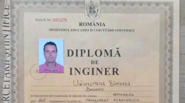 Ministrul Ionuț Moșteanu a mințit în CV. A făcut facultatea la Bioterra