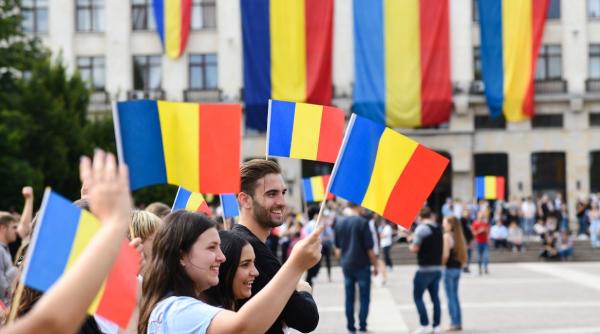 La mulți ani, România! La mulți ani, români de pretutindeni!