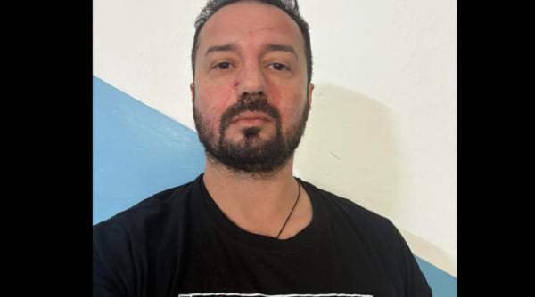 Adrian Băzăvan, bărbatul agresat de susținătorii lui Georgescu la Alba Iulia, a fost consilier în Guvern