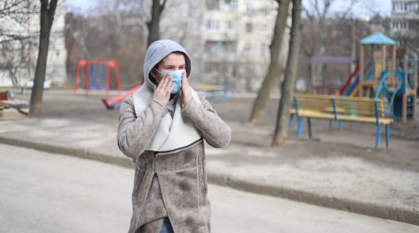 "Supergripa" H3N2 face ravagii în Europa. Presa străină scrie că a ajuns și în România 