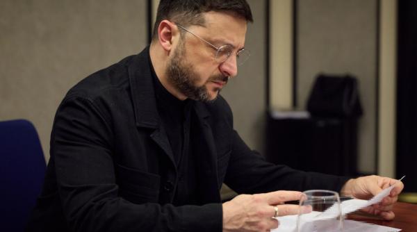 Zelenski spune că Rusia se pregăteşte de încă un an de război