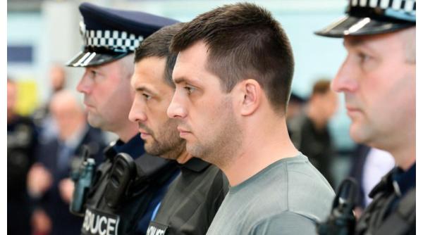 Doi români au fraudat statul britanic cu 1.5 milioane lire sterline. Banii au ajuns în România