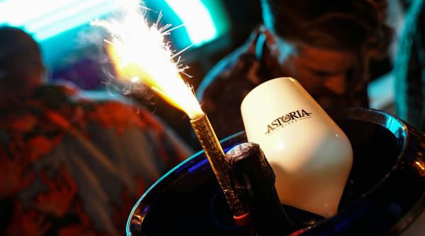 După tragicul incendiu din stațiunea de schi elvețiană, provocat de artificii, acestea au fost utilizate și într-un bar de lemn austriac