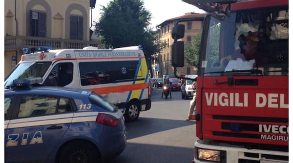 Doi muncitori români și o badantă, luați ostatici în Italia de un bâtrân de 89 de ani. Le-a pus pistolul la cap