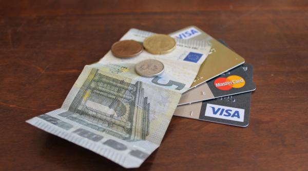 A 13-a pensie se extinde în Europa. Încă o țară anunță că o va introduce 