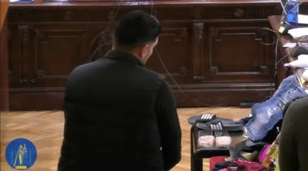 Românul din Spania care și-a ucis soția a povestit în instanță ce s-a întâmplat: "M-a înșelat cu vărul meu și am vrut s-o sperii"