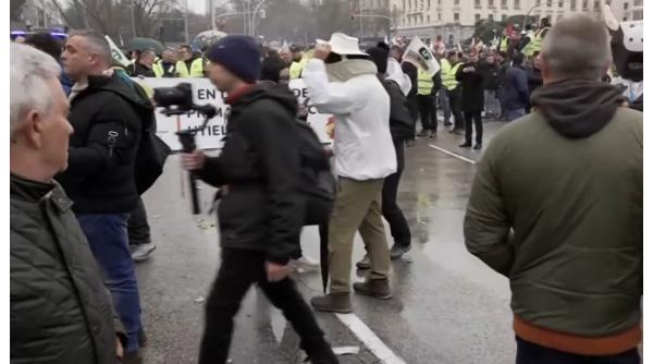 Protest uriaș la Madrid. Peste 1500 de fermieri în stradă