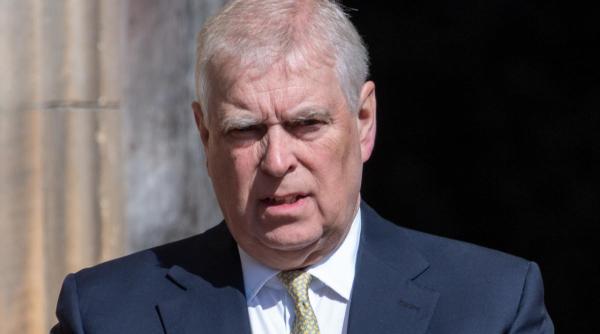 Criză în familia regală britanică: Andrew Windsor, pe cale să fie exclus din linia de succesiune la tron