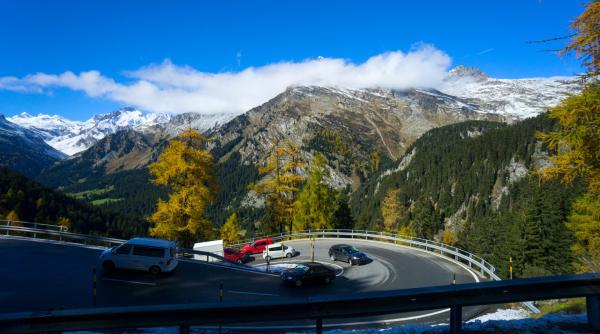 Elveția introduce o taxă de 23 de euro pentru toți șoferii care o tranzitează țara