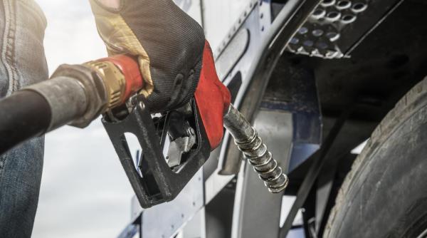 Bandă de români, fraudă de amploare cu carduri de combustibil în Belgia. Pagube de 350.000 de euro