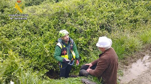 Un telefon mobil și un traducător: Cum a fost salvat românul de 75 de ani care a căzut într-o fântână din Spania