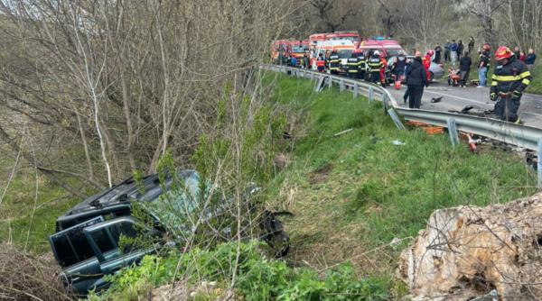 Accident grav la ieșire din Mediaș. Cel puțin șapte răniți. A fost activat Planul Roșu