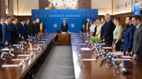 Miniştrii PSD, aşteptaţi să îşi dea astăzi demisia din Guvern