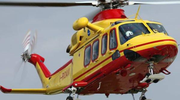 Un român de 35 de ani se zbate între viață și moarte într-un spital din Italia. A fost strivit de camion la locul de muncă 